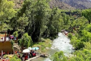 Berber Tagine Mountain Restaurant River