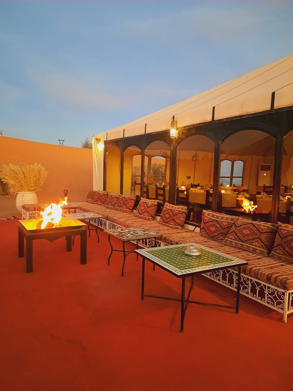 Acampamentos de Luxo no Deserto
